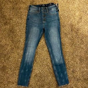 High-rise crop super skinny jeans.